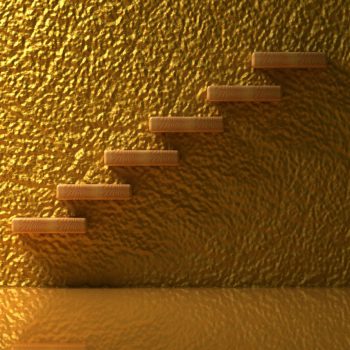 trappa med guldfärg