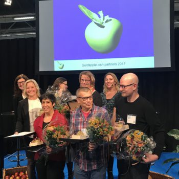 Guldäpplepristagarna 2017 tillsammans med prisutdelarna